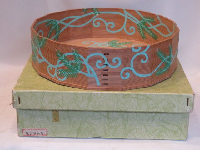 十一月 特売品 裏千家流 玄々斎好写 松唐草 炭斗〔立礼棚 点茶盤〕 税込