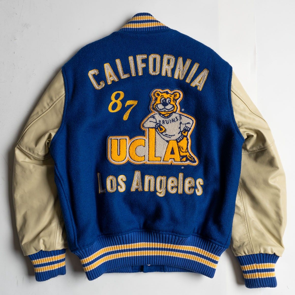 美品】WHITESVILLE【×UCLA フルデコ レザースリーブ スタジャン】38 
