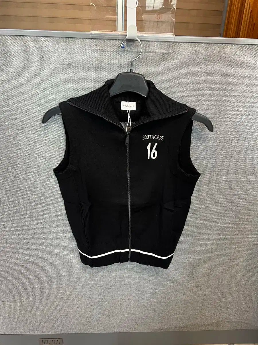  レディース ゴルフ ベスト Mサイズ 現物 その他 レディースウェア