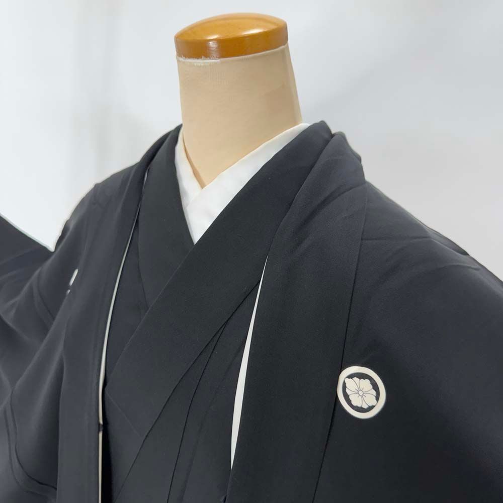 男紋付 男着物 黒紋付 正絹 羽織 長着 裄68 5 cm SS size 黒 五つ紋 成人式 舞台衣装 4901