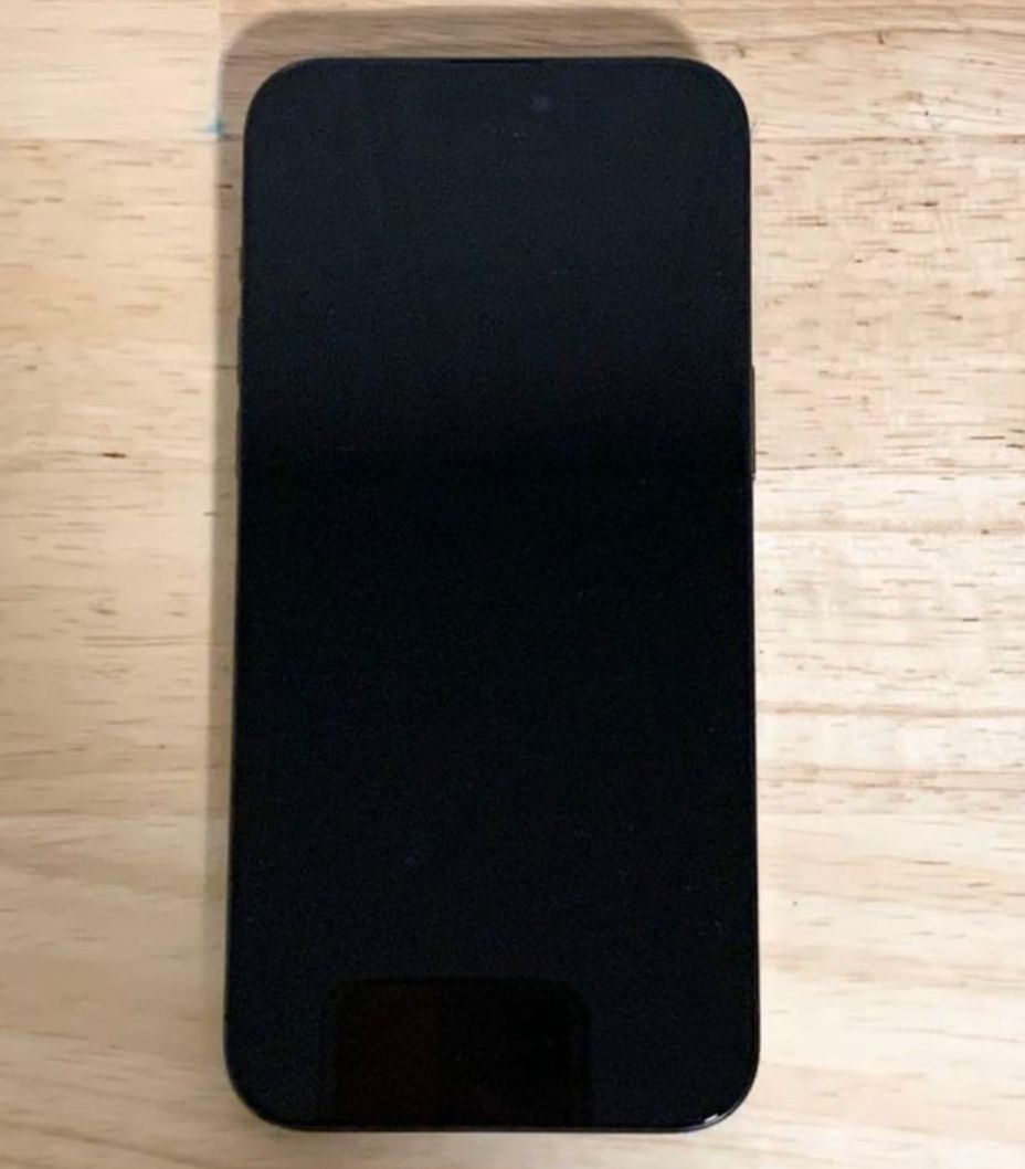 容量87 iPhone 15 Pro Max 256 gb SIMフリー版