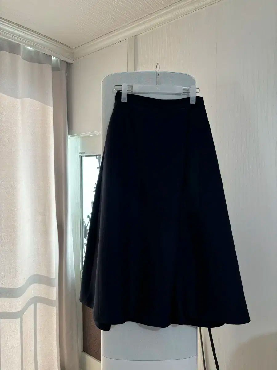 SIE SIE LEE ウール シルク フ スカート_ネイビーS