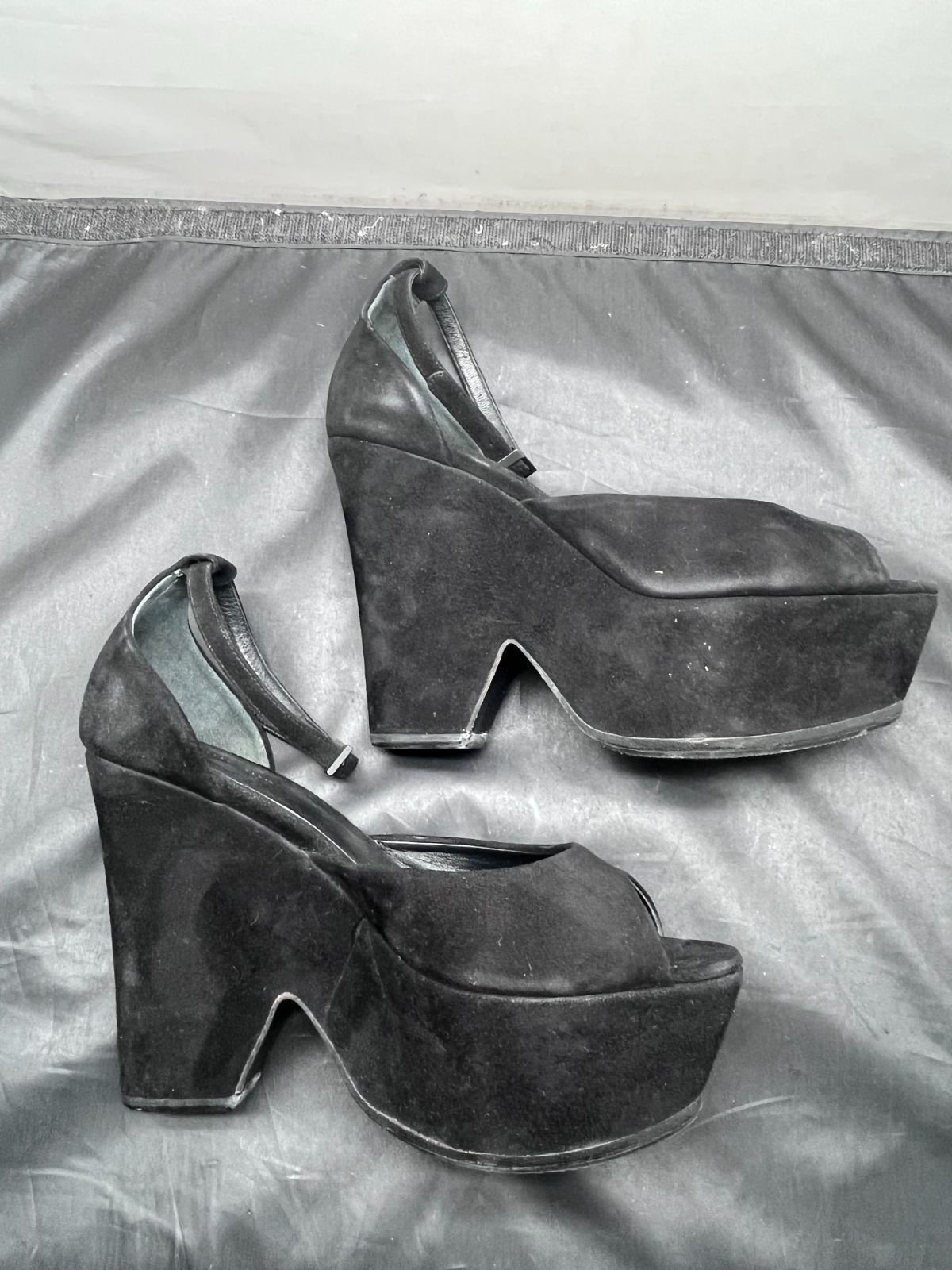 セリーヌ 靴 ヒール