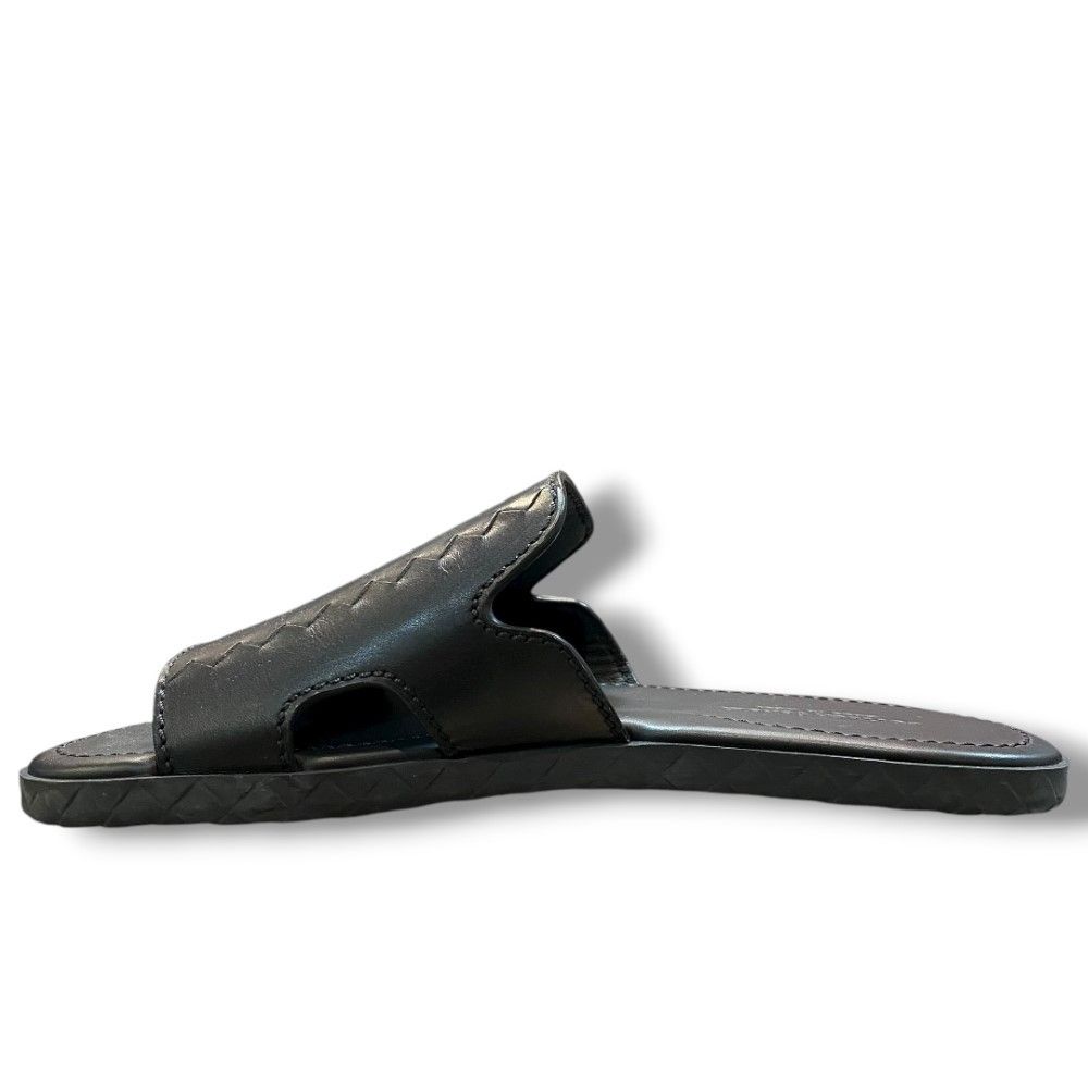 BOTTEGA VENETA Black Leather Intrecciato Woven Sandals サイズ39