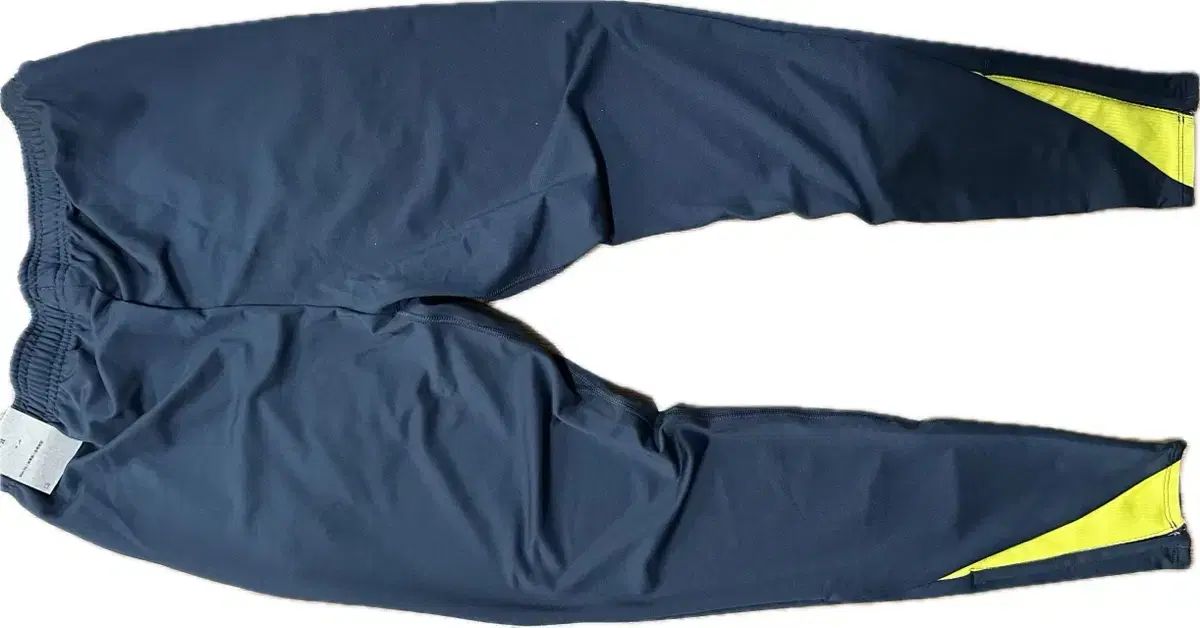 ナイキ リヴァプール トレーナー ロング パンツ