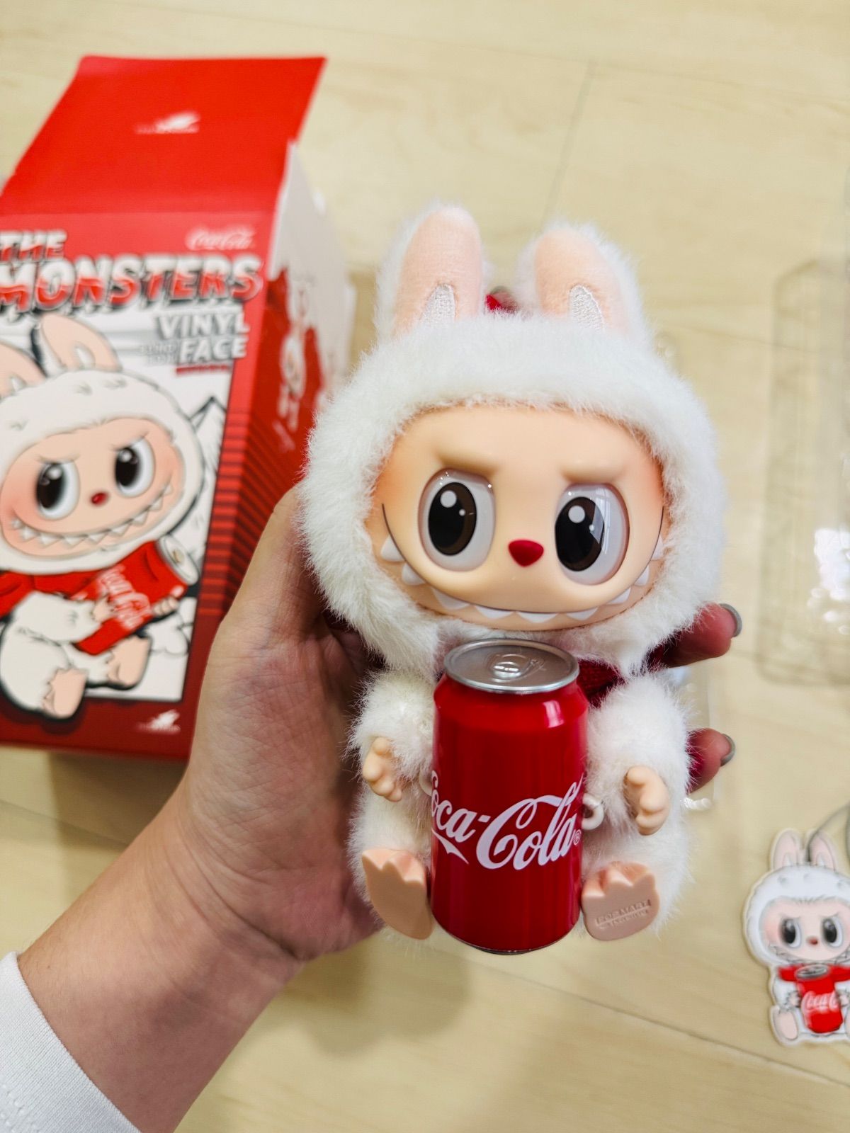 コラボ フィギュア