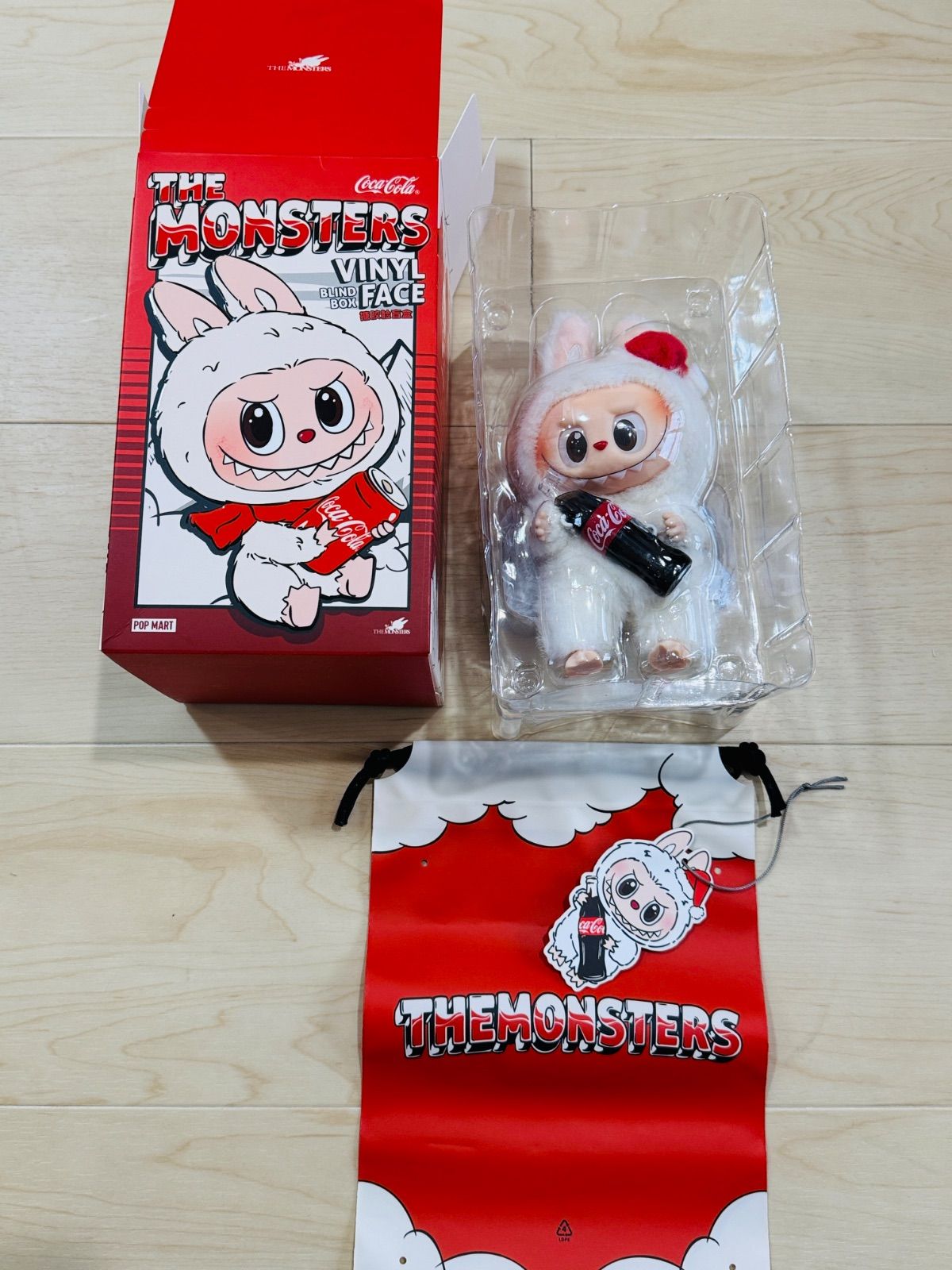 THE Coca Cola コラボ フィギュア 2体セット