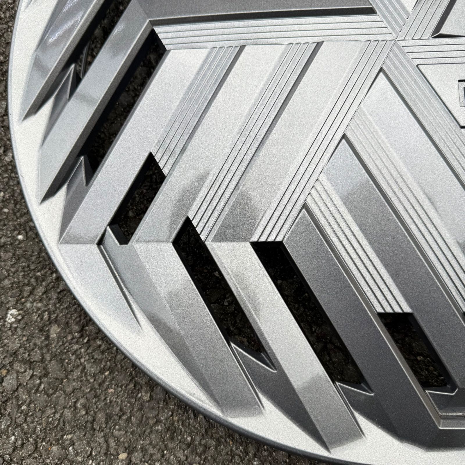 日産 NISSAN ノート E13 純正 16インチ ホイールキャップ 40315 6XV0C