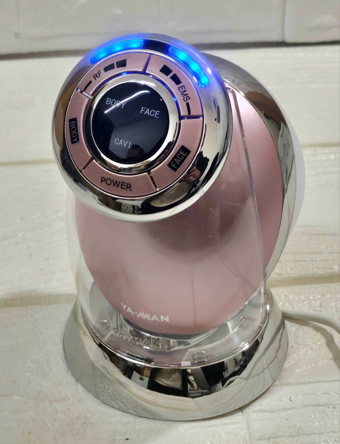 I【美品】YA-MAN ヤーマン RFボーテ キャビスパ RFコア 美顔器 箱 充電