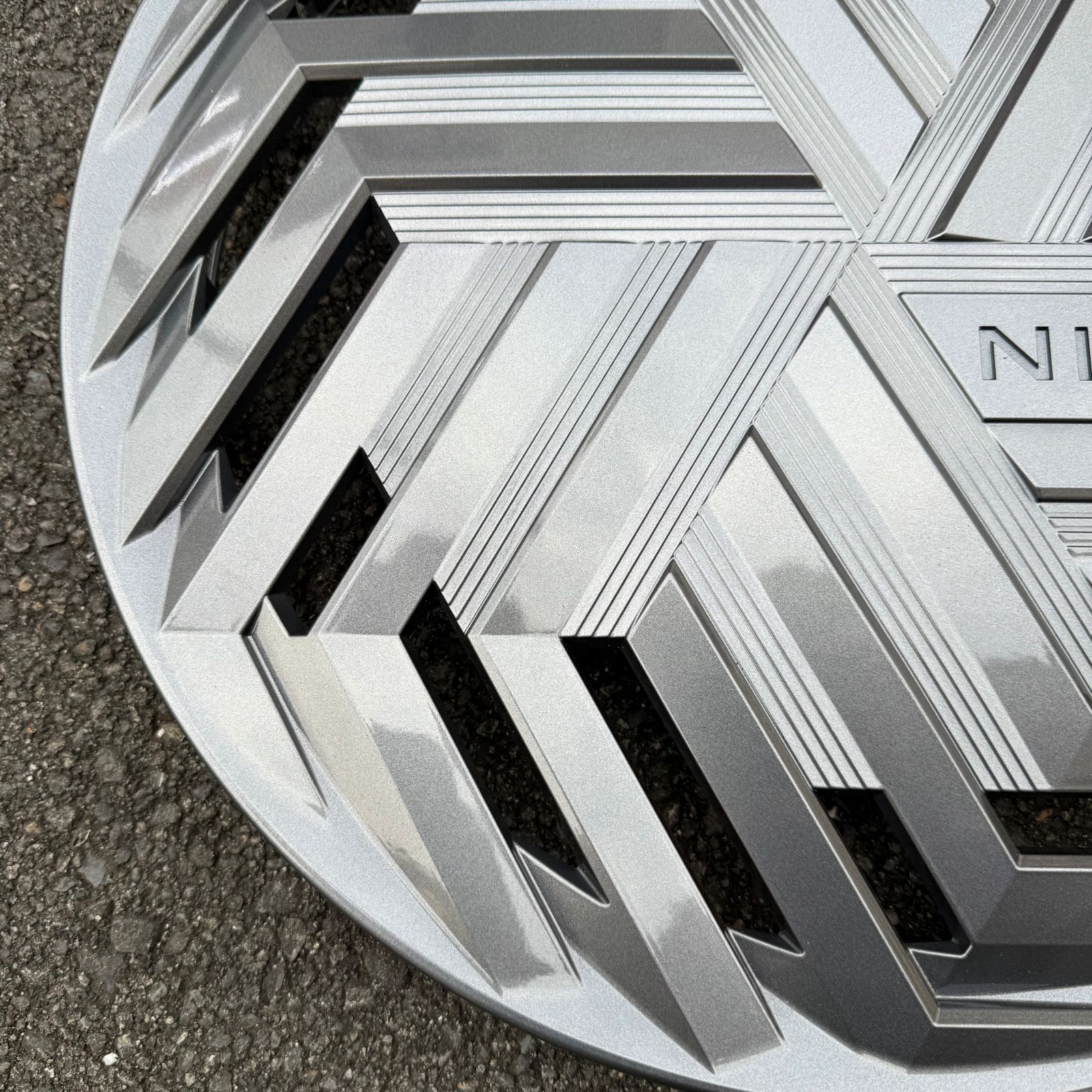 日産 NISSAN ノート E13 純正 16インチ ホイールキャップ 40315 6XV0C