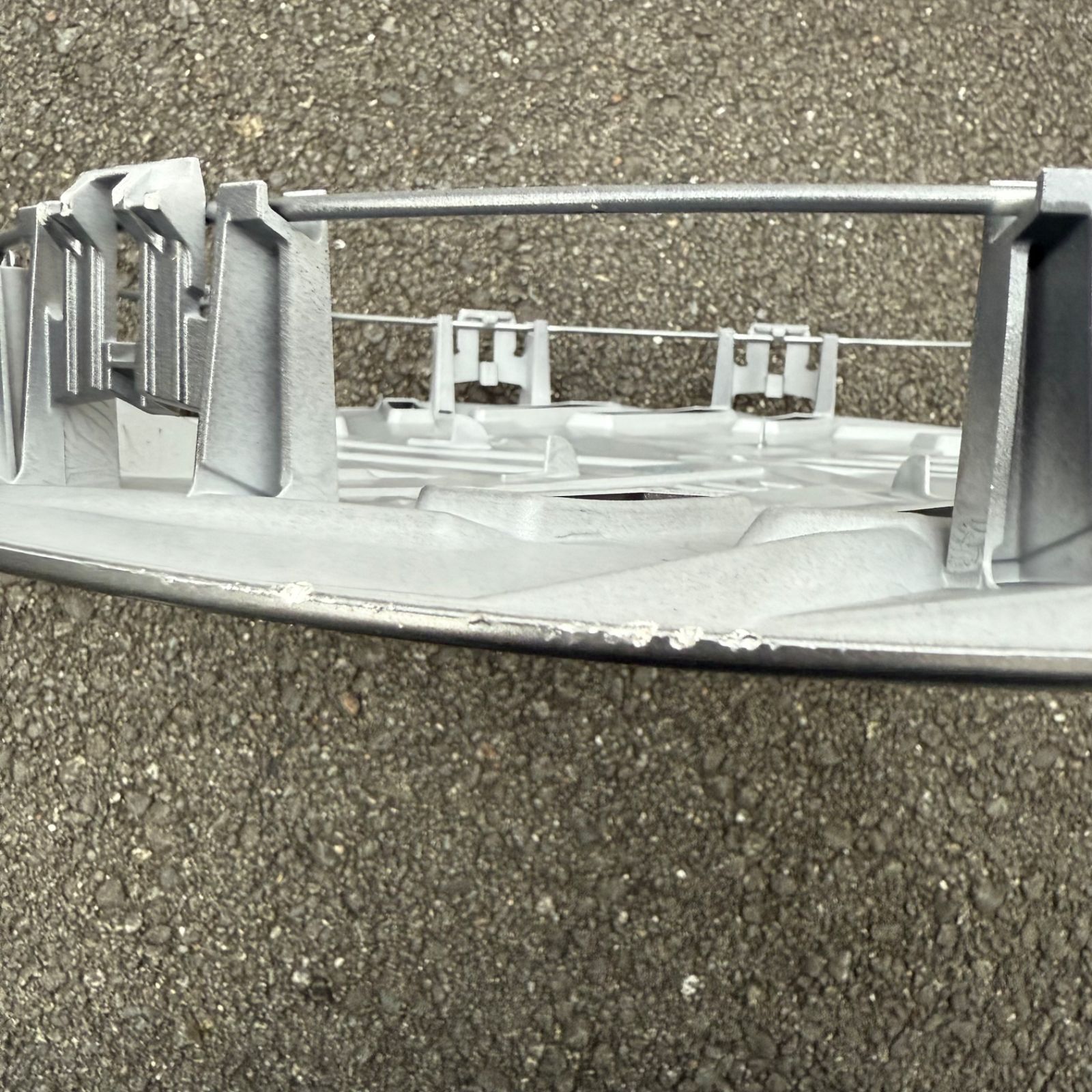 日産　ノート　E13 純正ホイール　ホイールキャップ　セット　16インチ 新車外し】日産 ノート E13 純正 16インチ ホイールカバー＆スチール