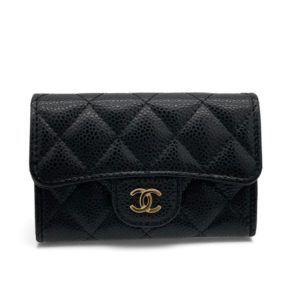 シャネル CHANEL コンパクトウォレット コインカードケース キャビアスキン マトラッセ ブラック ココマーク ゴールド金具 スナップボタン ランダムシリアルシール