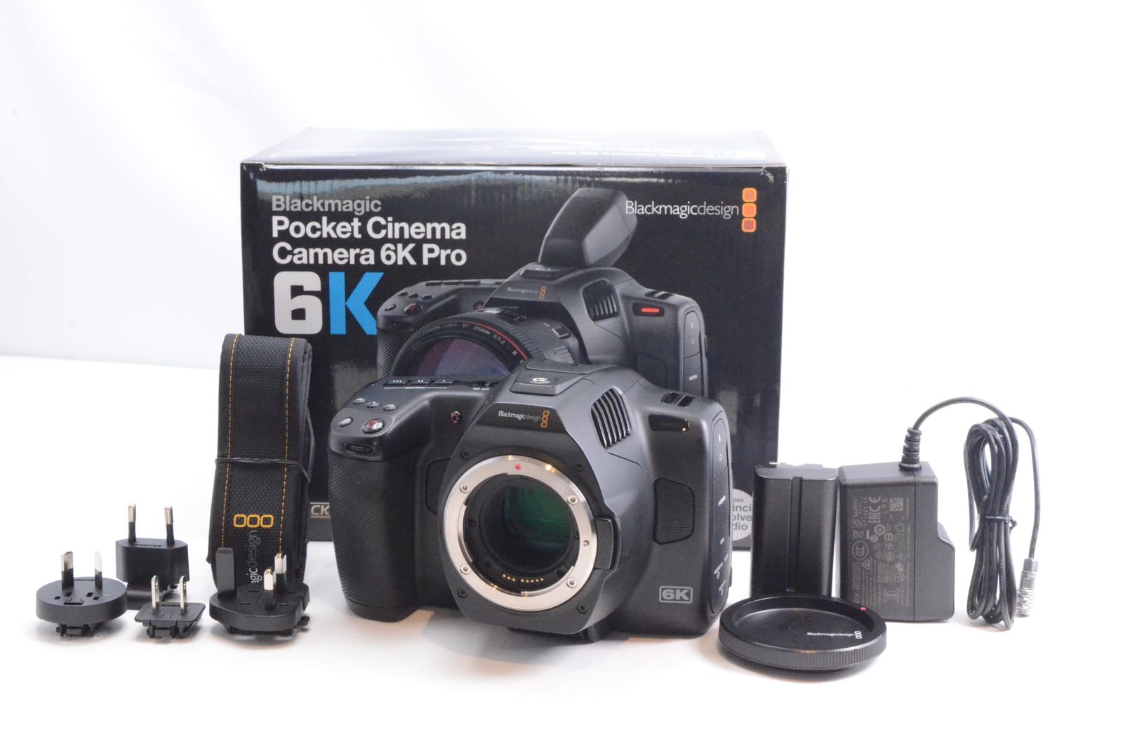 Blackmagic Design ブラックマジック Pocket Cinema Camera 6K Pro EFマウント