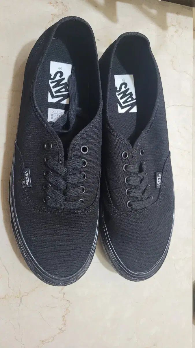 ヴァンズ アセンティック LX リイシュー オールブラック 285
