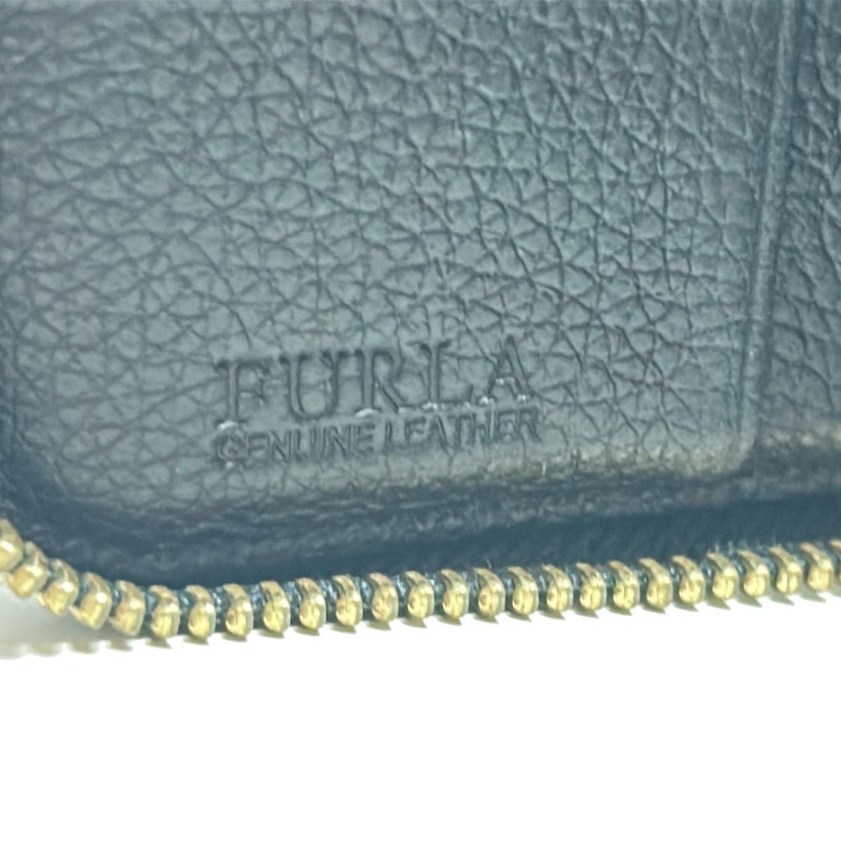  FURLA フルラ 2つ折り財布 - 黒 ラウンドファスナー レザー 二つ折り財布 折り財布