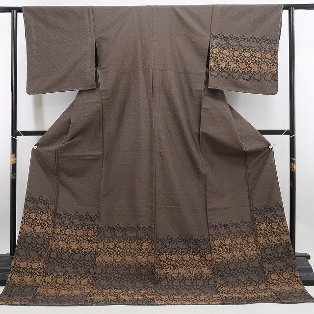 新品 縦暈し 着物 正絹“創作お召の物語”仕付糸付 トールサイズ お召 5400 ❁tomihisa❁新品 着物 正絹 仕付け糸付”静けさに宿る大人のエレガンス