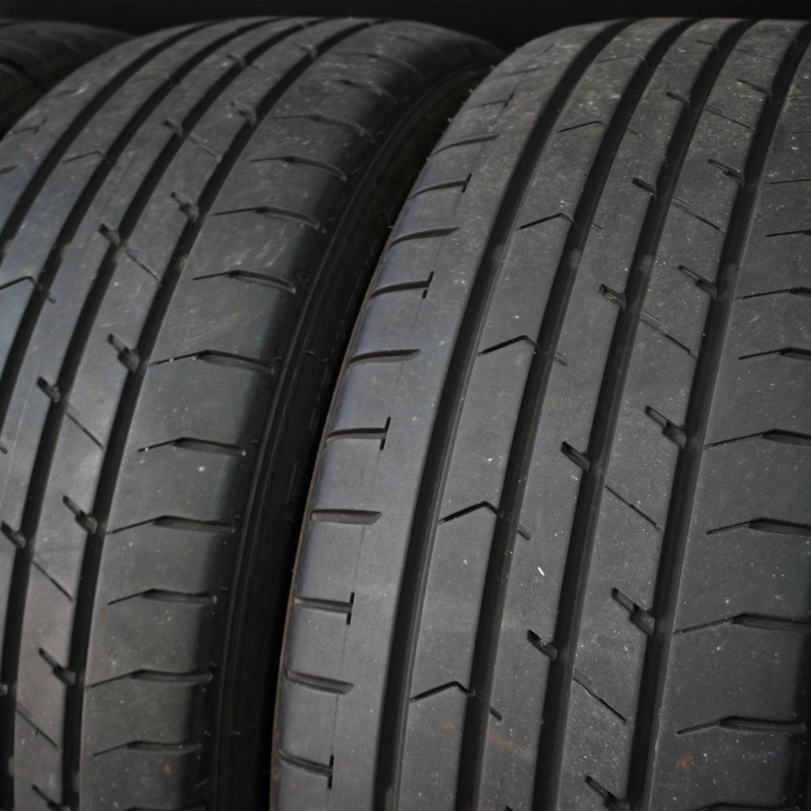  22年製 溝あり グッドイヤー EAGLE RV F 215 45 R 18 4本 マツダ3 キックス 80系ノア ヴォクシー等 18インチ サマータイヤ ノーマルタイヤ