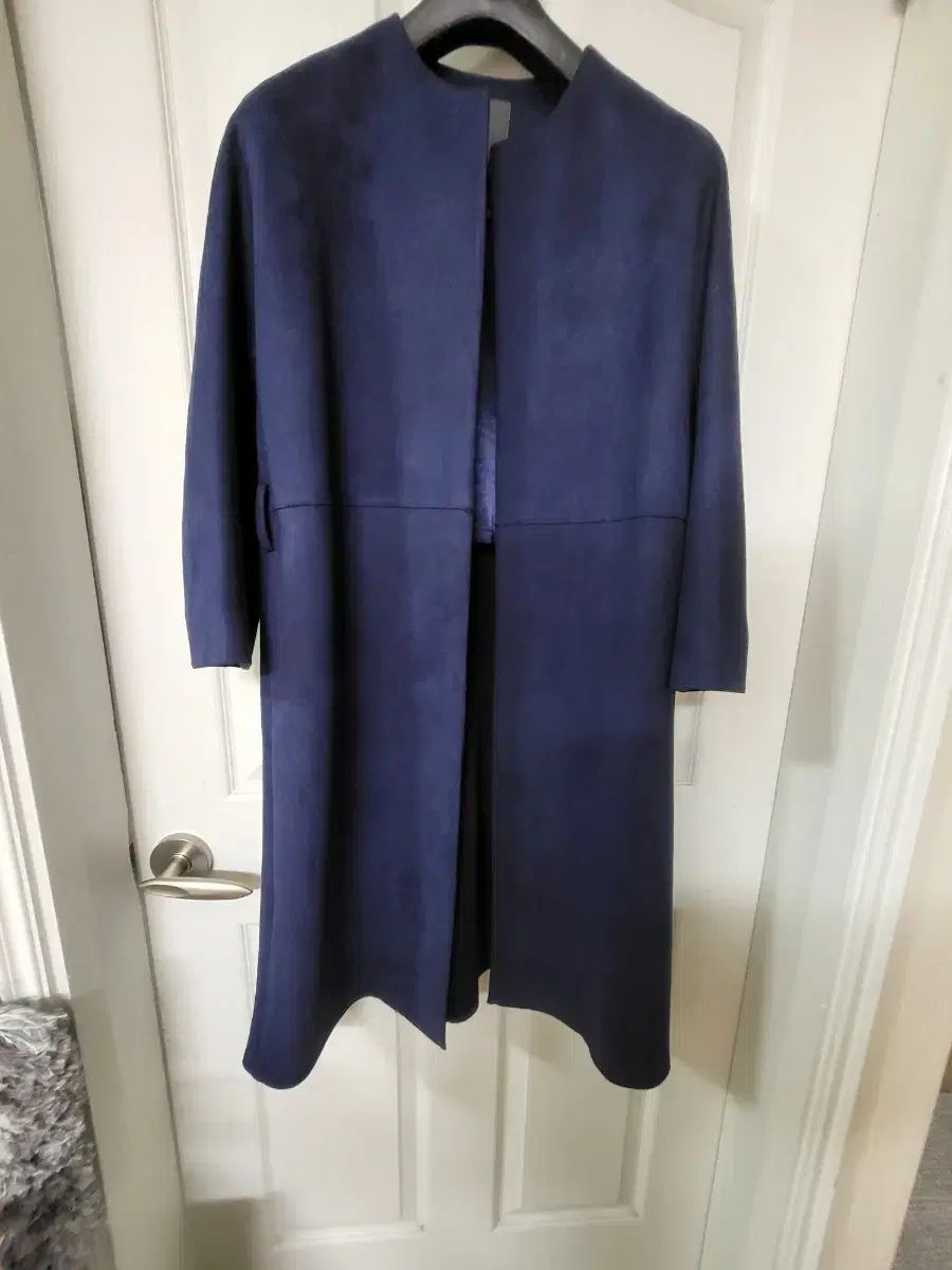 ガリ傷なし DECOネイビー スウェード ロング コート レディース かわいい