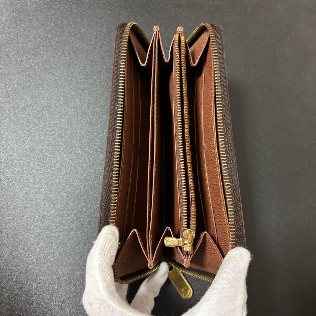 o62 ジッピーウォレット モノグラム 長財布 ルイヴィトン Louis