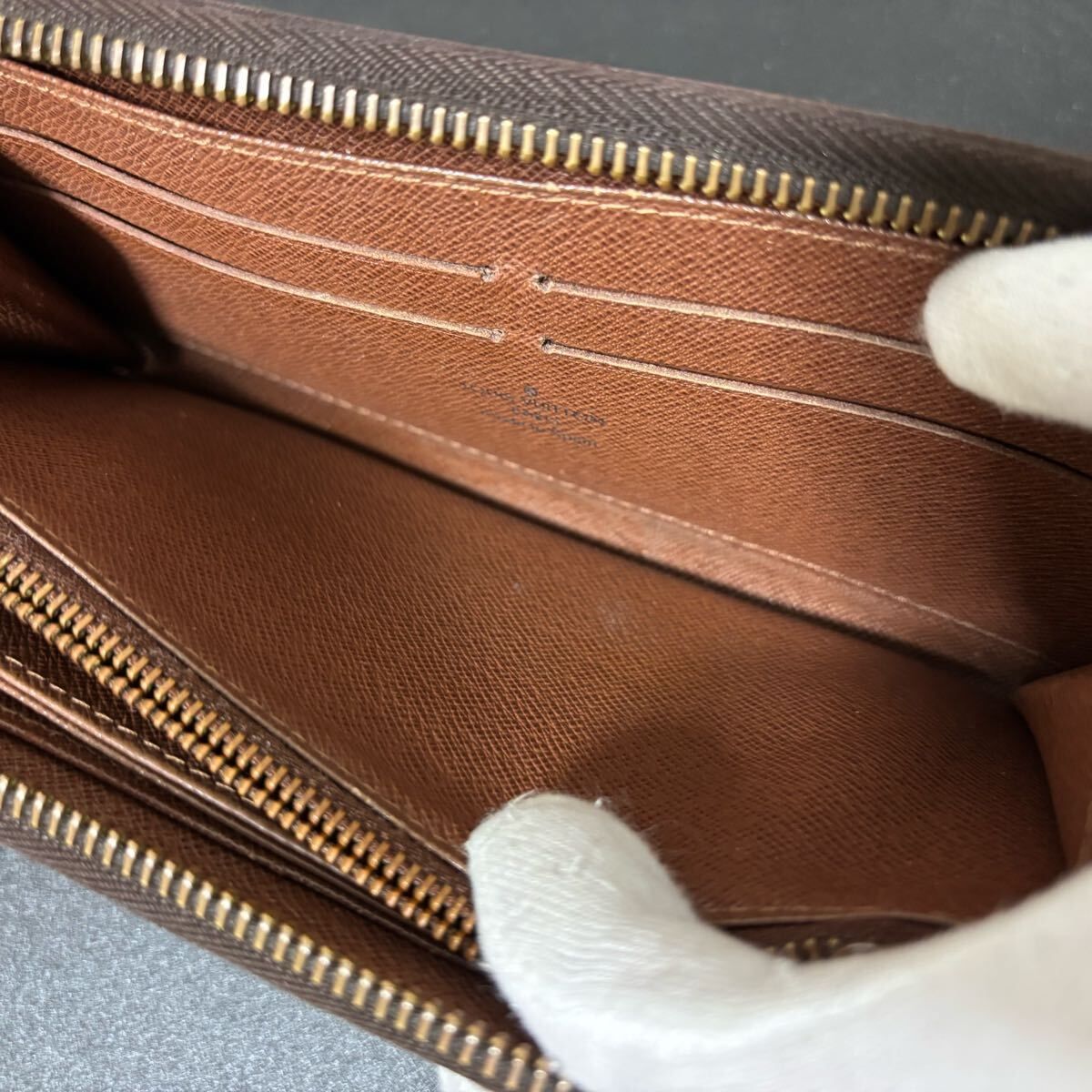 o62 ジッピーウォレット モノグラム 長財布 ルイヴィトン Louis
