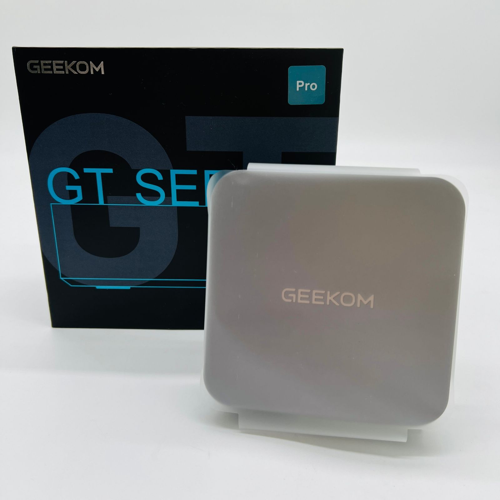 GEEKOM GT SERIES GT13 Pro i9-13900HK 1TB