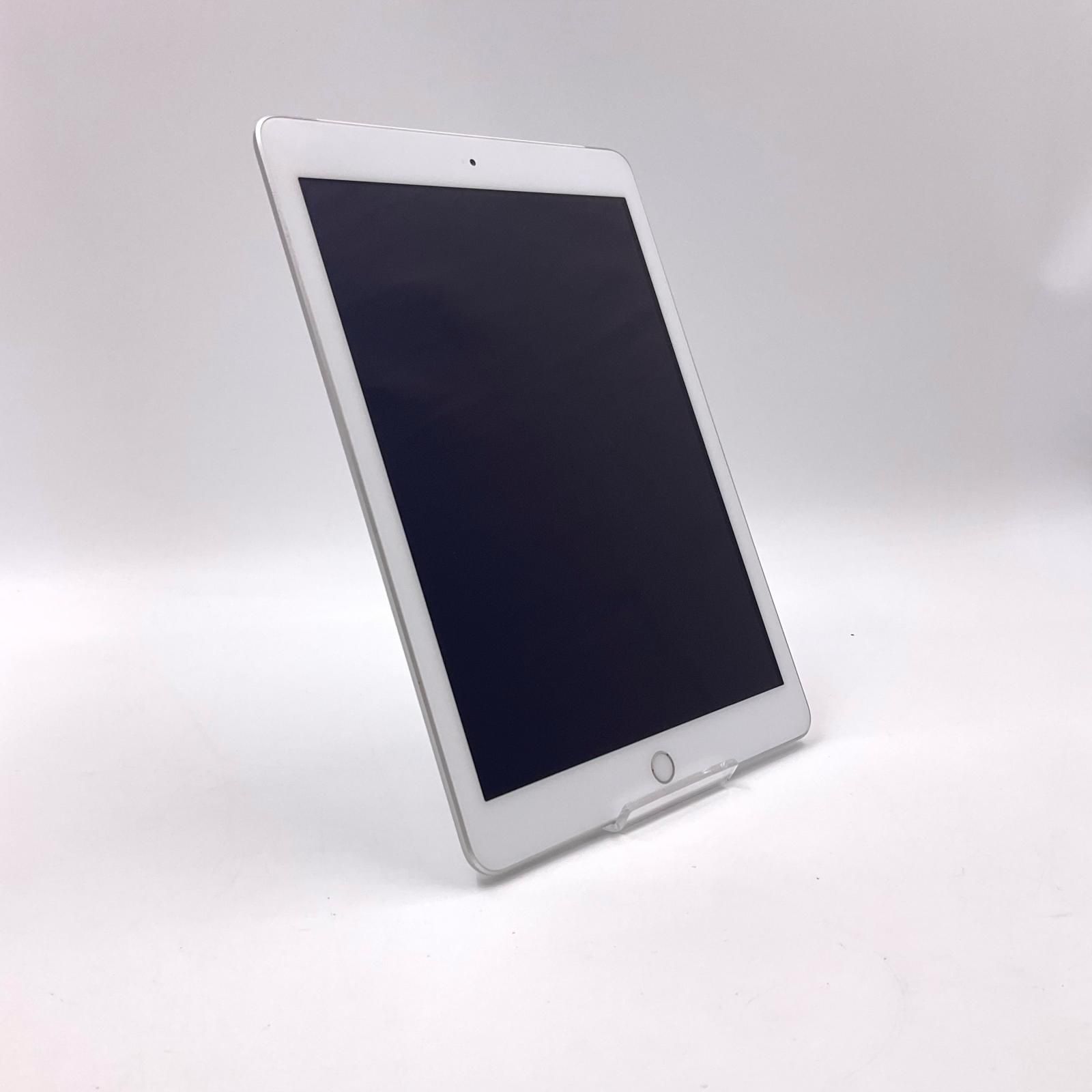 Apple iPad 9.7インチ 第5世代 32 GB シルバー WiFi Cellular Softbank 白ロム