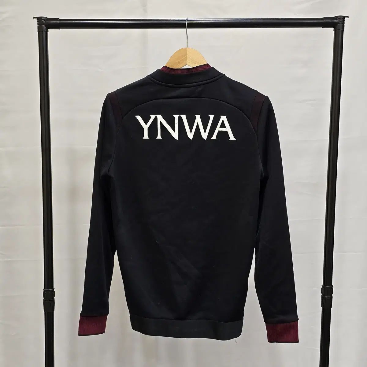 ニューバランス リヴァプール LFC 125周年 トラックジャージ