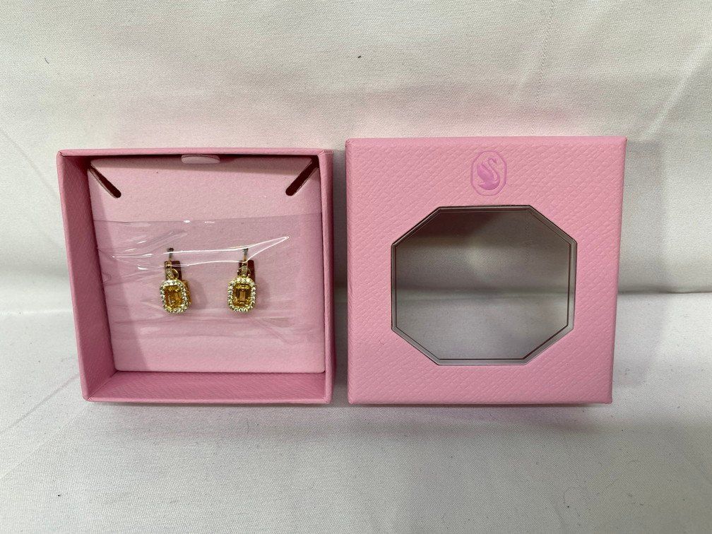 き品 SWAROVSKI スワロフスキー Una ドロップピアス オクタゴンカット イエロー レディース