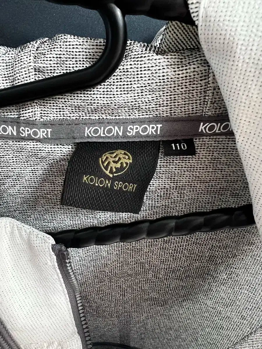 コーロンスポーツ フード