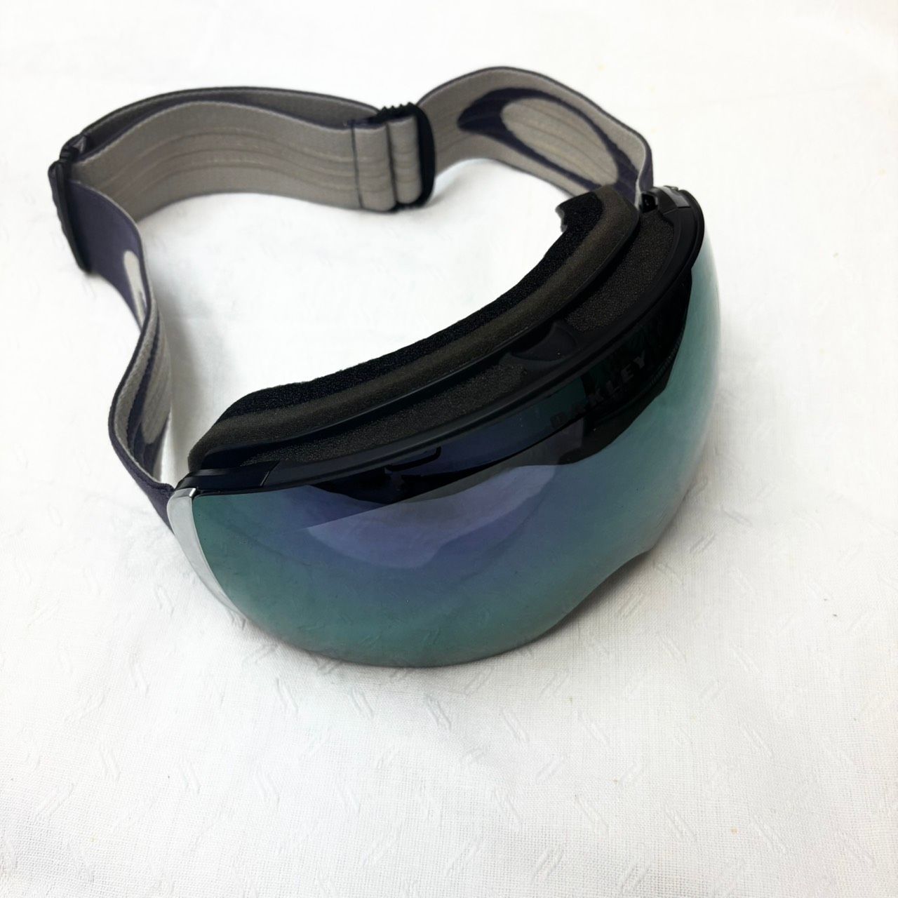 249 OAKLEY オークリー スノーゴーグル Flight Deck ミラーレンズ