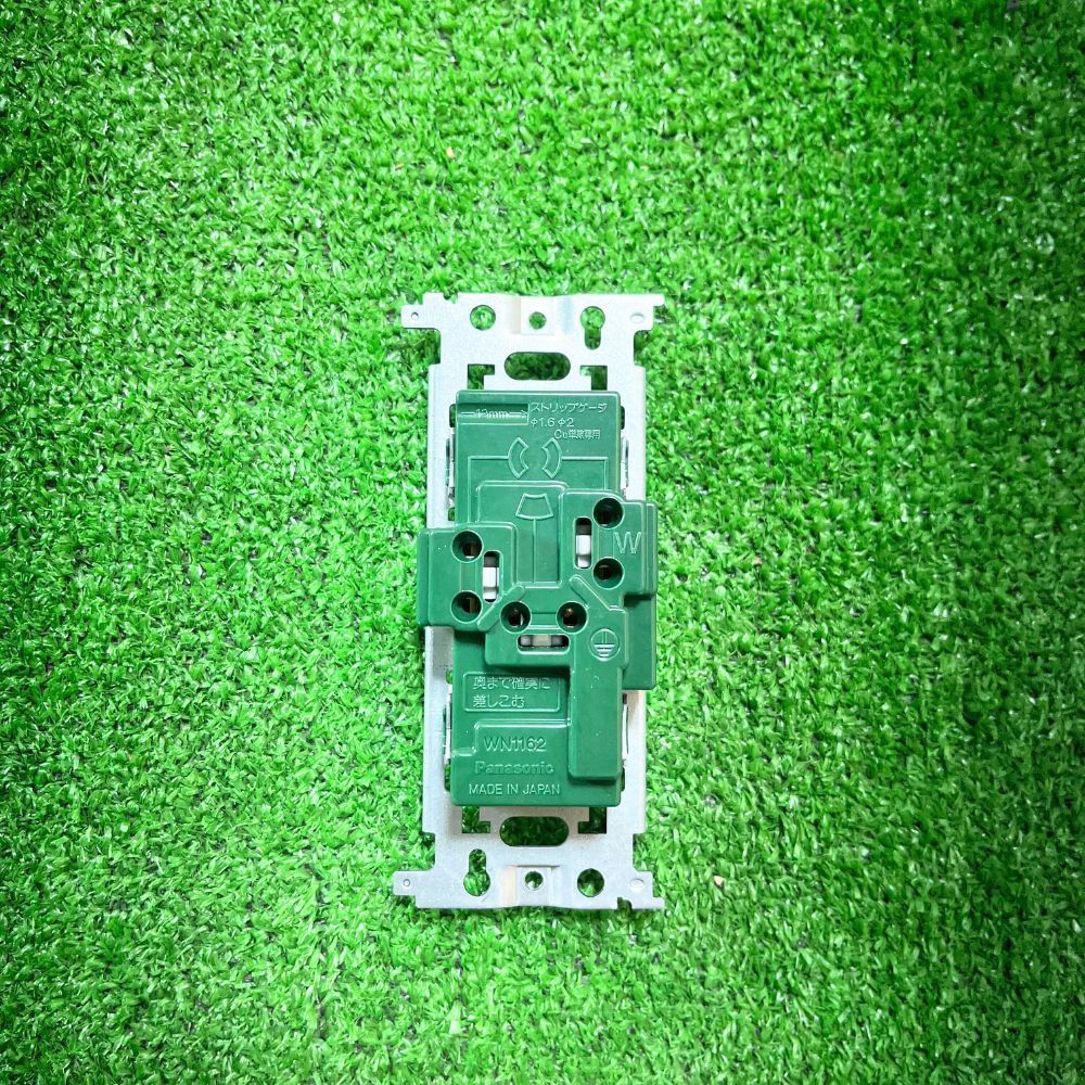 125V ねじなし端子式