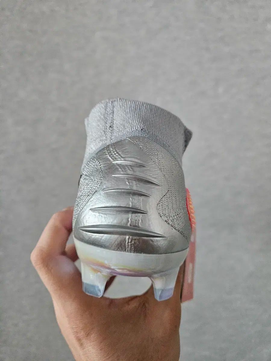 サッカーシューズ 265