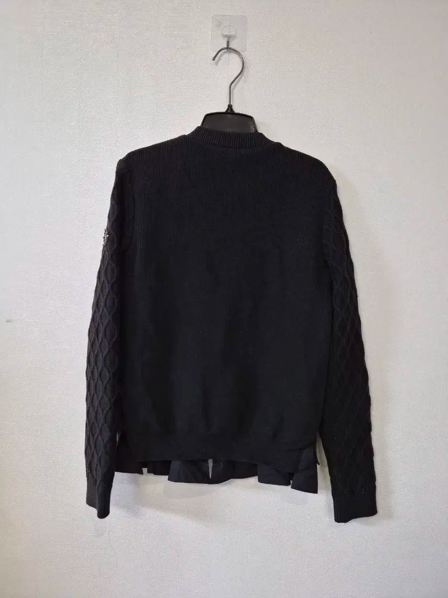  SAINT セイント -THURSDAY S CHILD END Ver. アンドTHURSDAY キルティング ニット ブラック アウター その他 レディースウェア