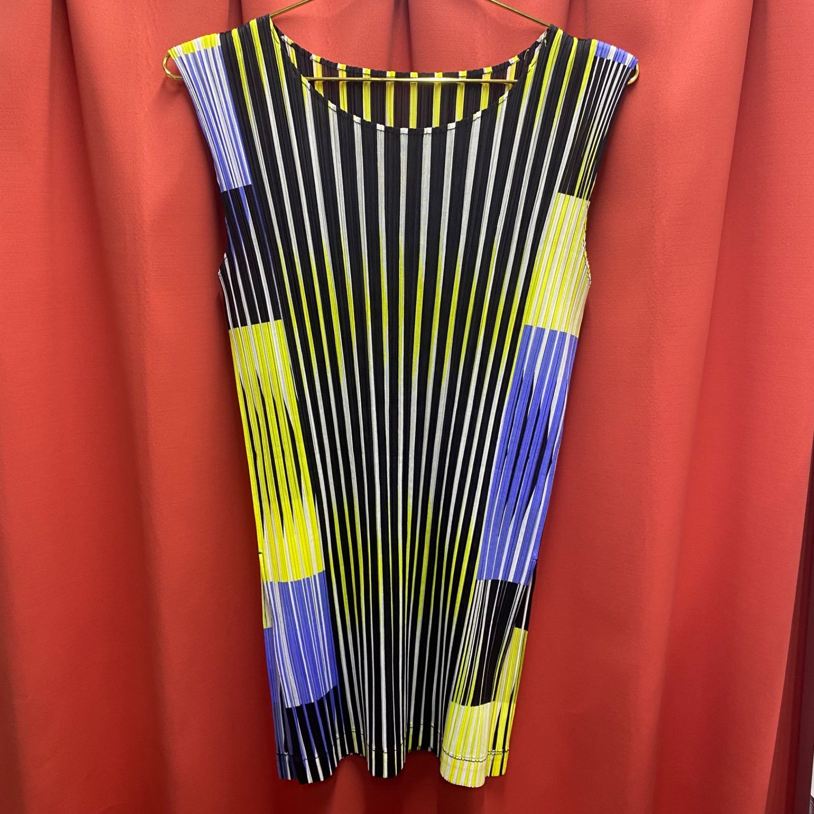 PLEATS PLEASE プリーツプリーズ タンクトップ ノースリーブ シャツ カットソー 3サイズ