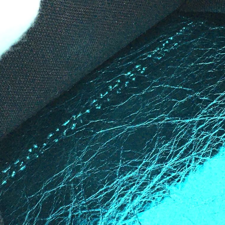 メタリックブルー 215