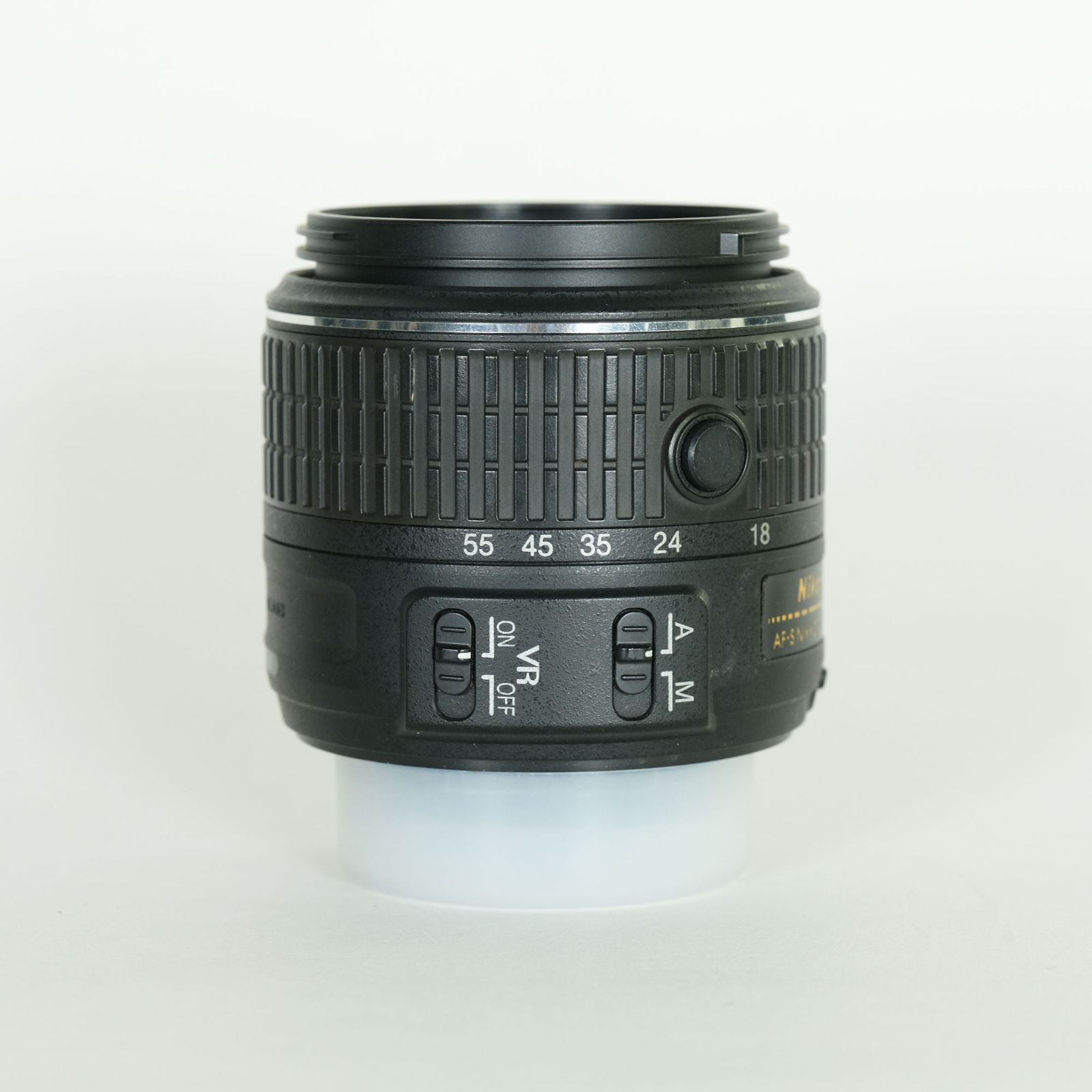 Nikon AF-S DX NIKKOR 18-55mm f3.5-5.6G VR II ニコンFマウント
