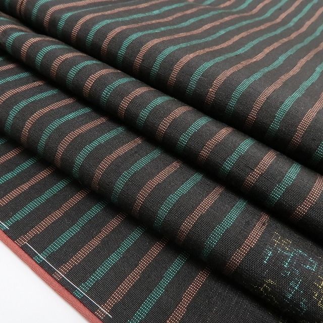 着物 機を織る歴史を綴る紬の伝説