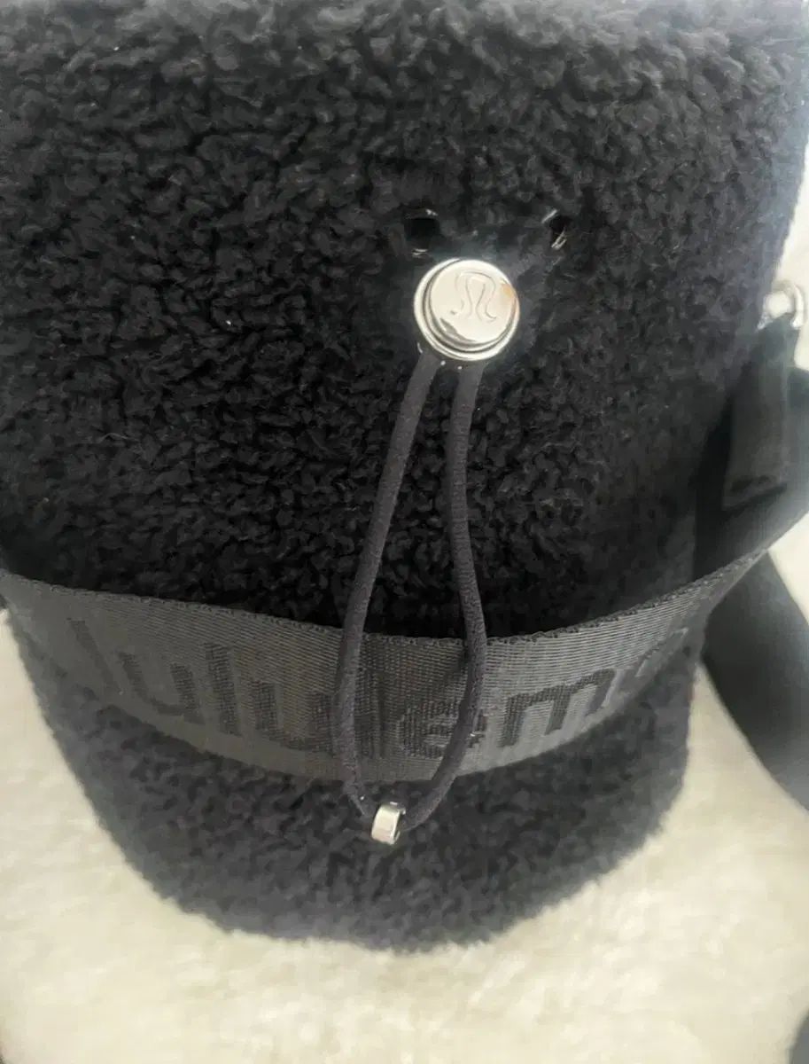 ルルレモン バケットバッグ 2 5L