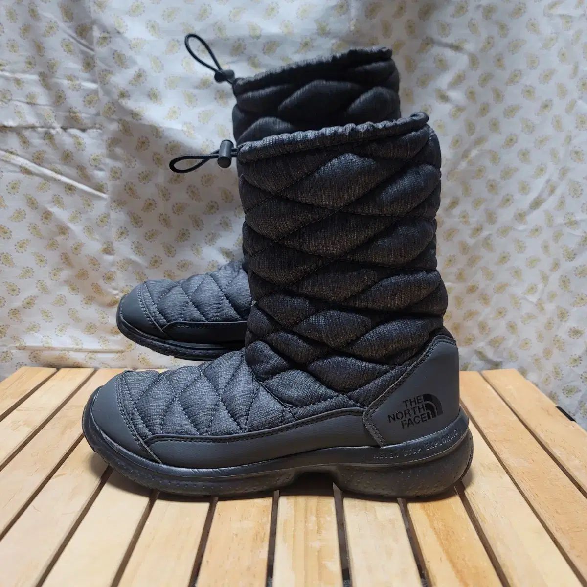 THE NORTH FACE ザノースフェイス 防寒ブーツ 防寒靴 240