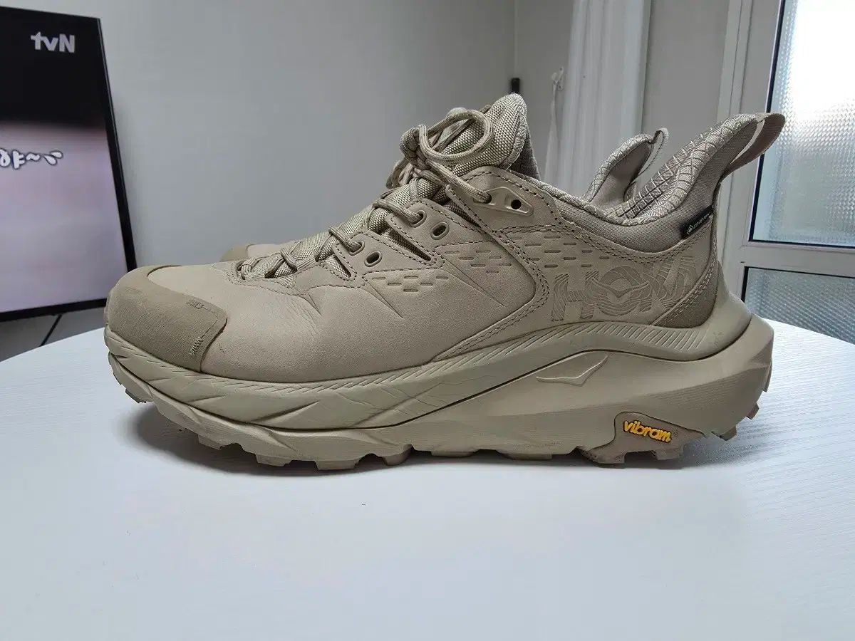 HOKA ONE ONE ホカオネオネ カハ2 ロウ タン デューン 280サイズ