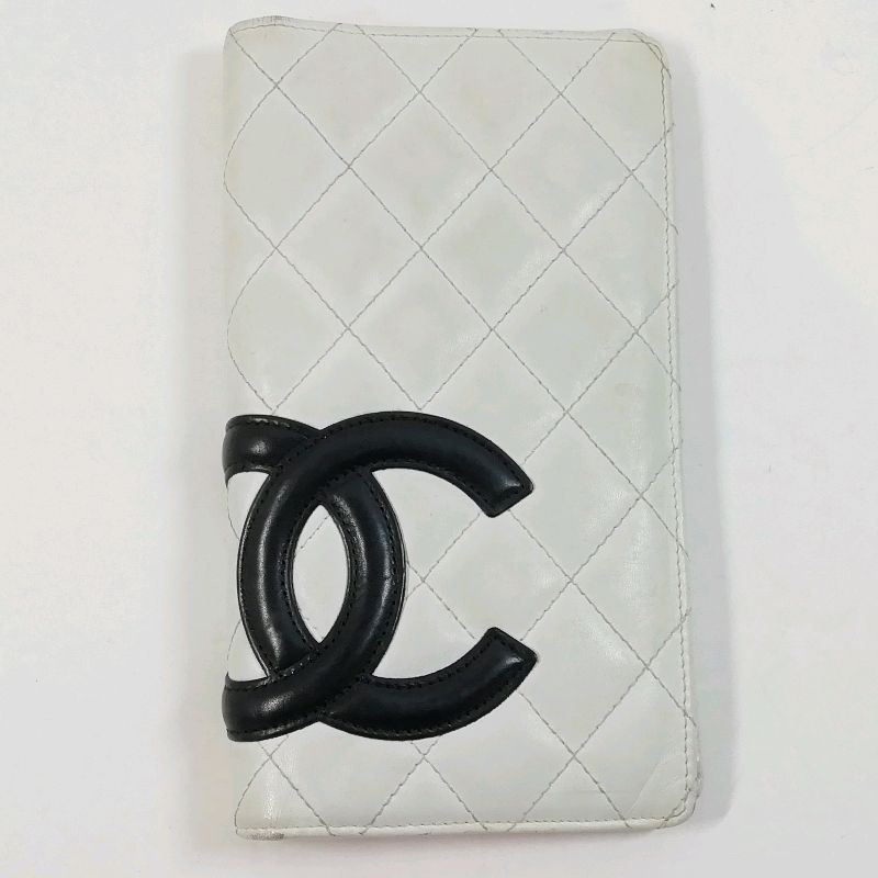 シャネル カンボンライン 長財布 A26717 ホワイト×ブラック