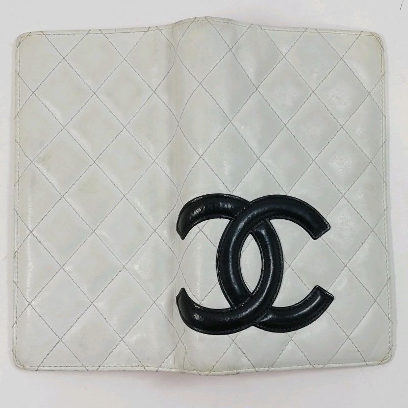 シャネル カンボンライン 長財布 A 26717 ホワイト×ブラック
