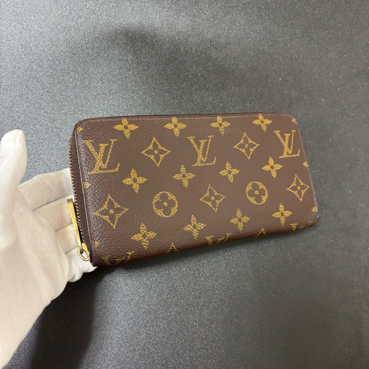 p 16 ジッピーウォレット モノグラム ルイヴィトン 長財布 Louis Vuitton ラウンドファスナー ラウンドジップ