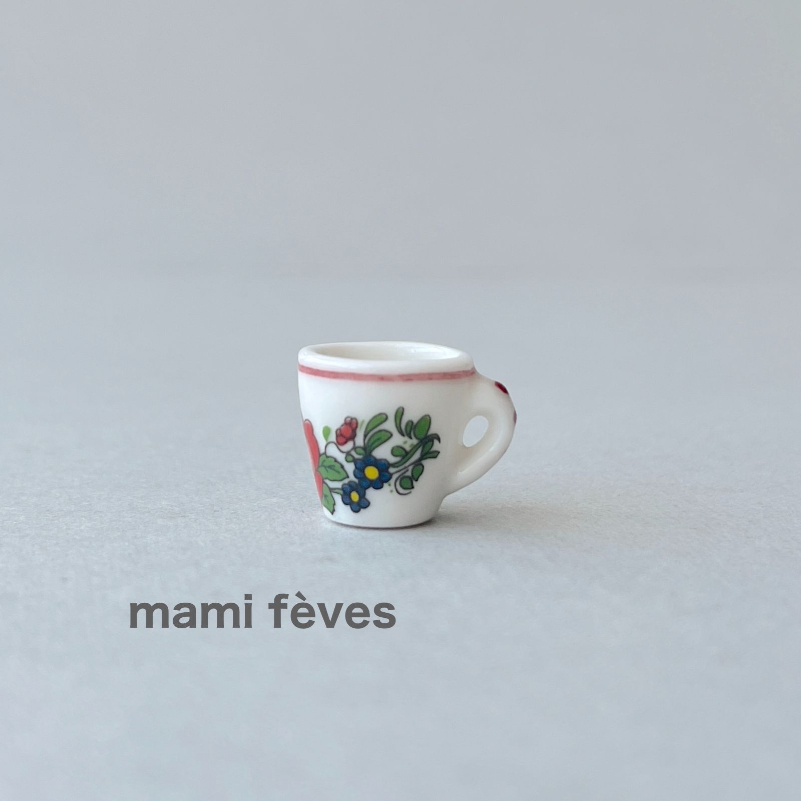 フェーヴ ハンジの食器 赤い花のカップ アルザス フランス フェーブ