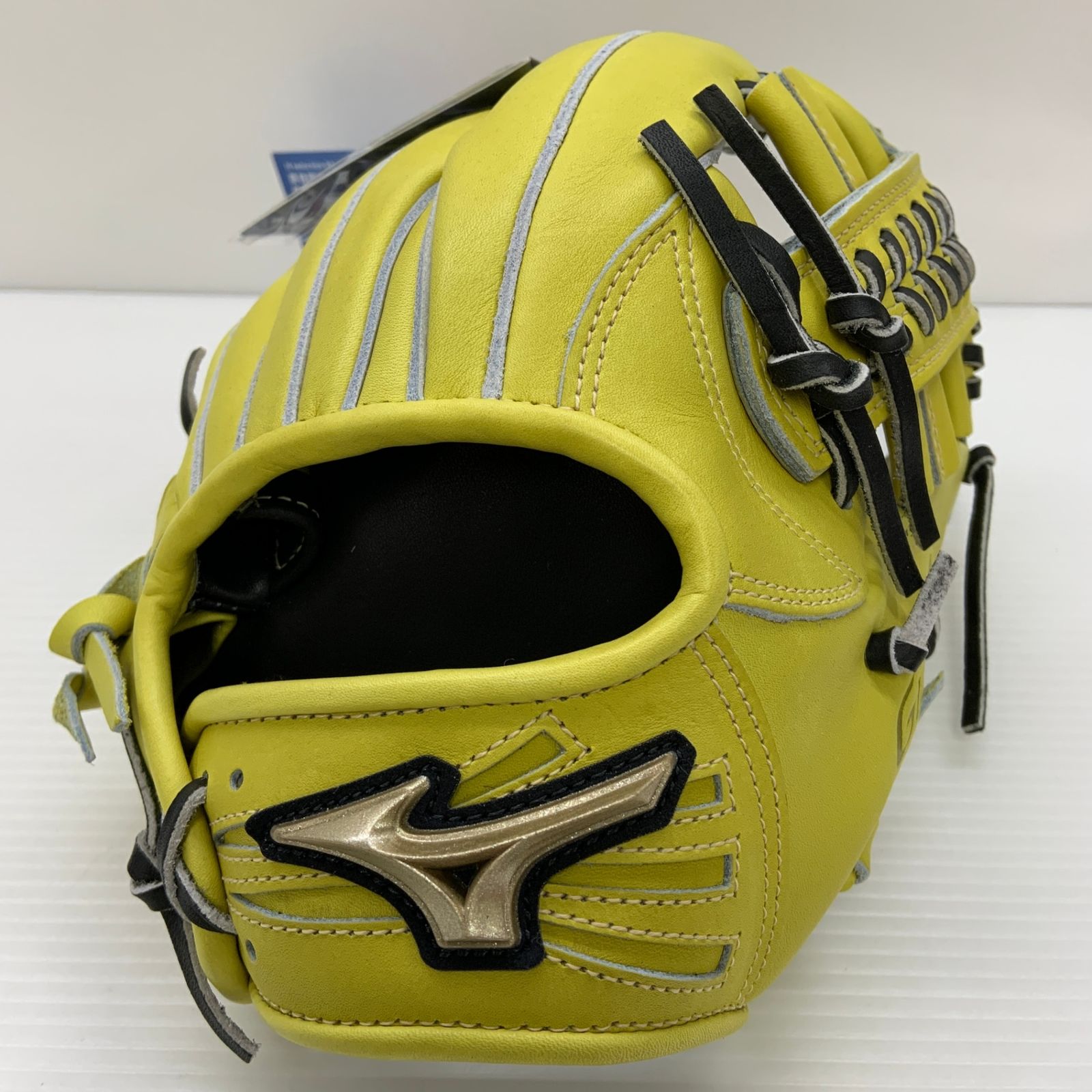 ミズノ MIZUNO グローバルエリート 硬式 大人 一般 内野手用 グローブ グラブ 右投げ 1AJGH26433 野球 6846