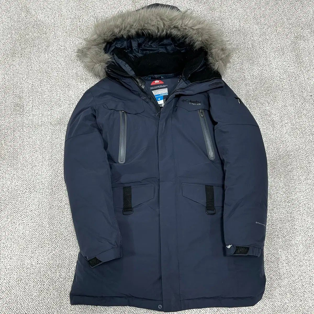 コロンビア メンズ チタン ダウン Tシャツ