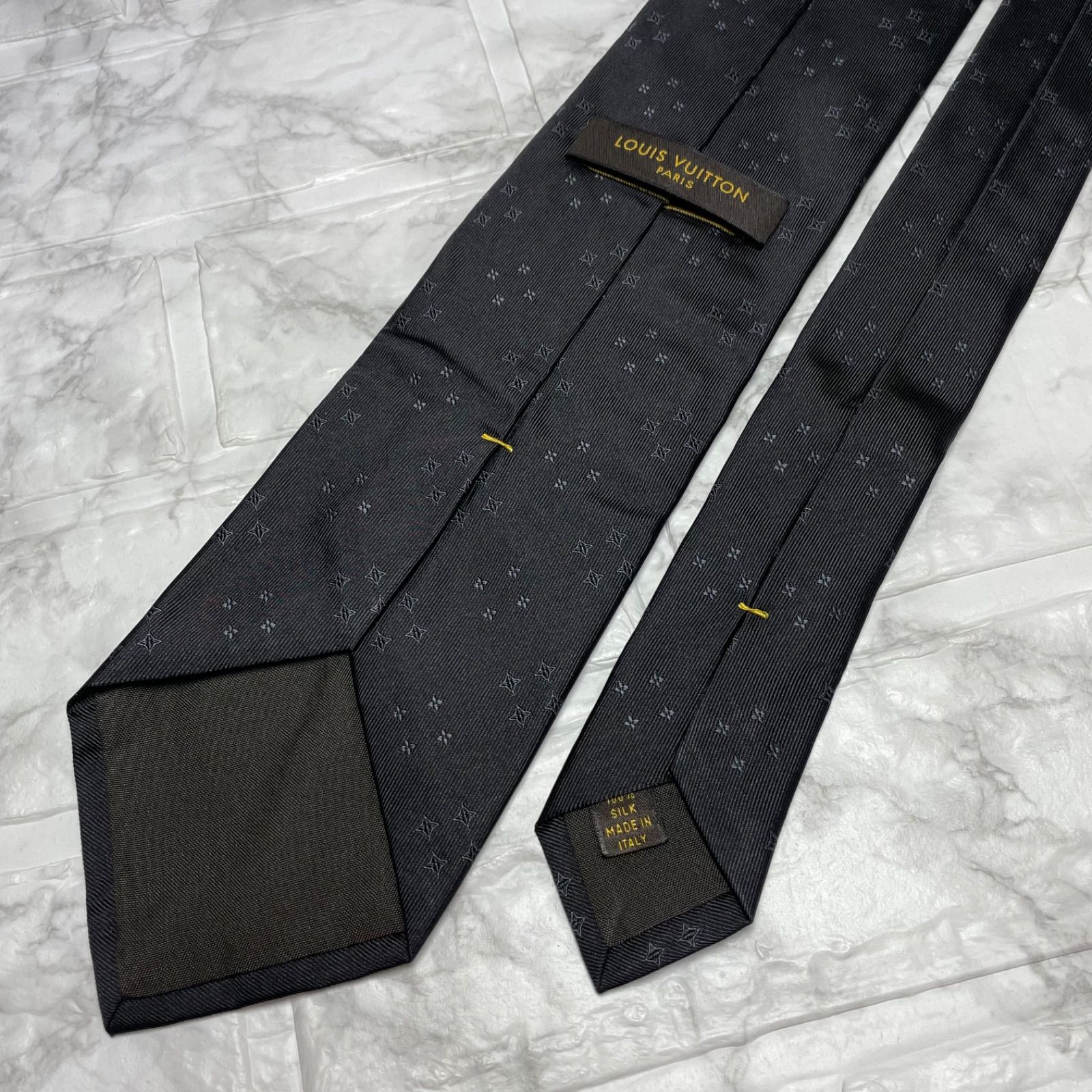 ルイヴィトン LOUIS VUITTON ネクタイ モノグラム ブラック - メルカリ