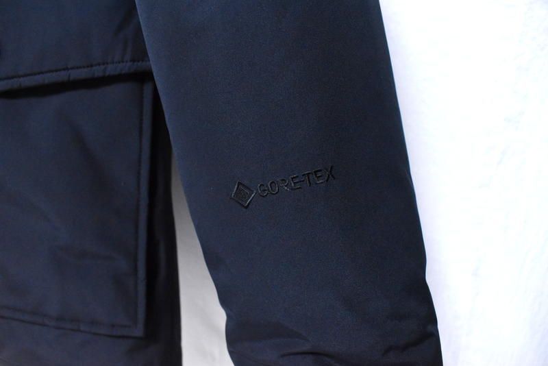 ゴアテックス 2レイヤー