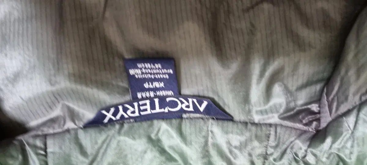 ARC TERYX フィションSLジャケット