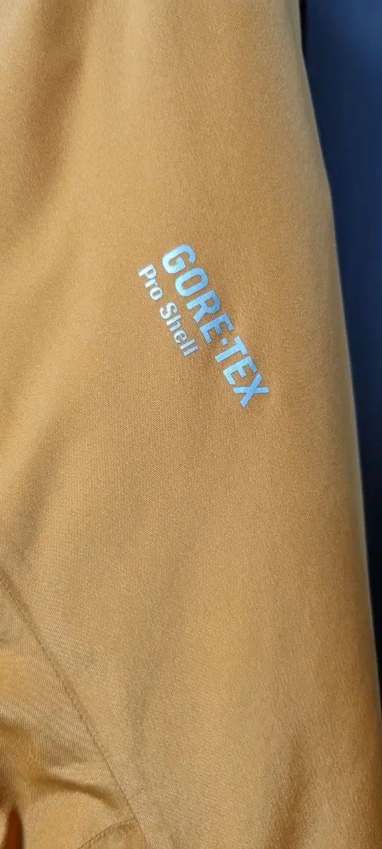 TERYX フィションSLジャケット